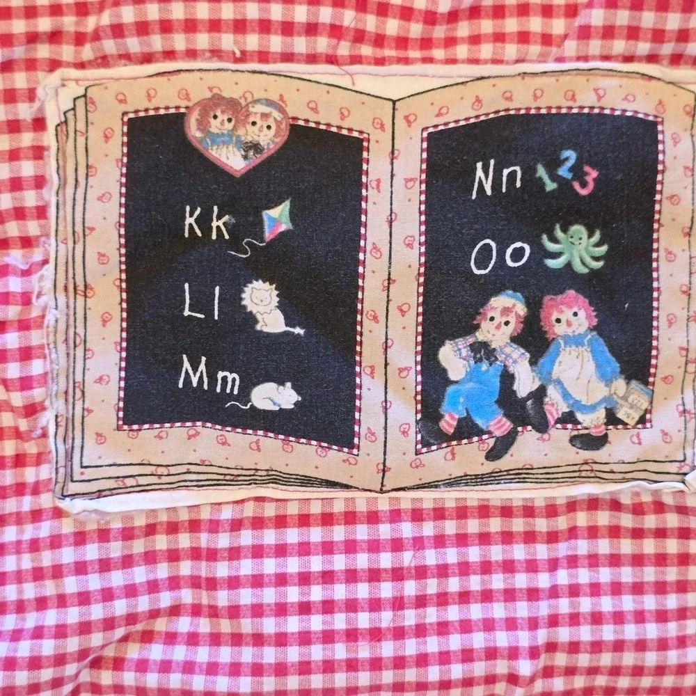 Vtg 90s Raggedy Ann Andy ABC Handmade Quilt‎ Large 33x66 Daisy Kingdom Fabric